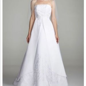 David’s Bridal Wedding gown